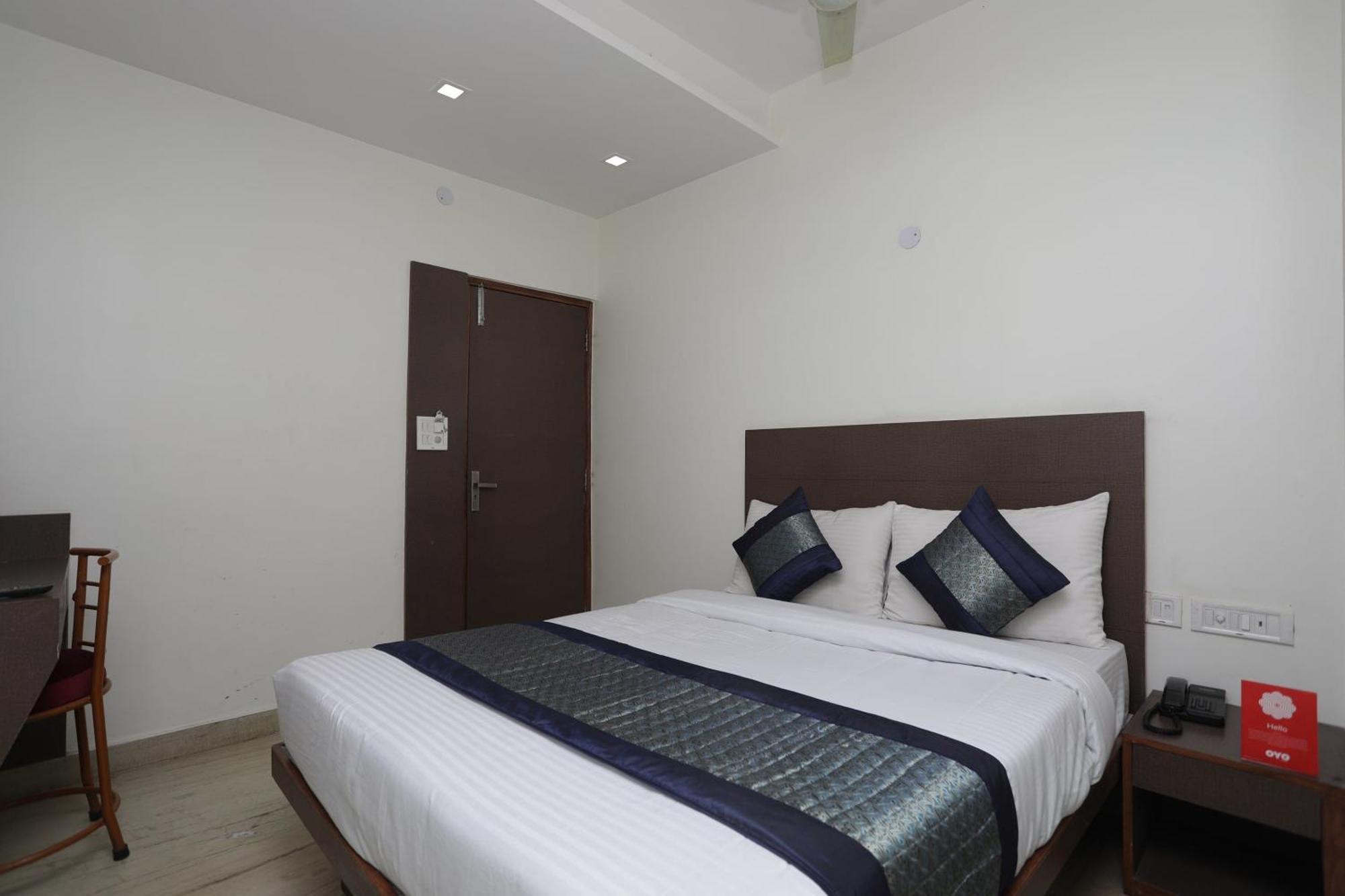 דלהי Hotel O Sun Palace מראה חיצוני תמונה